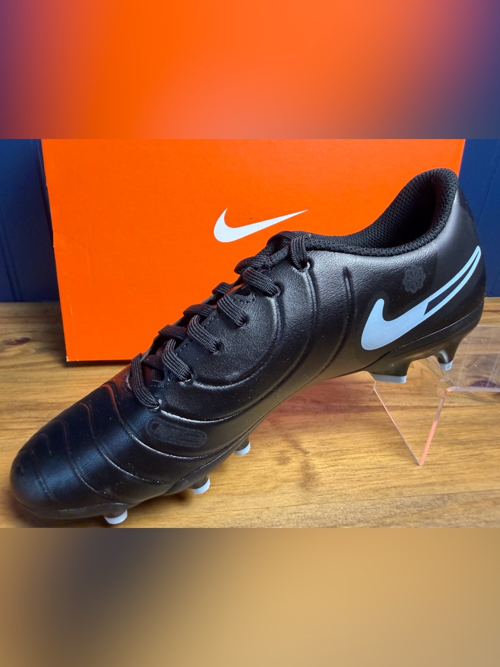 NWT Nike Tiempo Legend 10 Club FG/MG Black Soccer Cleats Men 7.5 Women 9